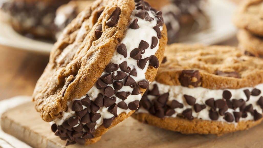 Retail Campaign Encourages Consumers To Enjoy Summer With California Dairy Snacking